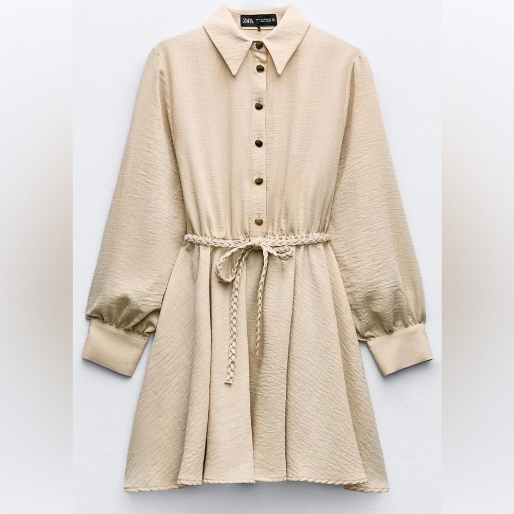 New with tags women beige Zara dress